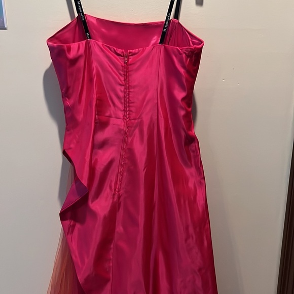 Morgan&Co by Linda Bernell Tafetta& Tulle PINK/FUSCIA Formal gown Size 7/8 Jr - Picture 6 of 12